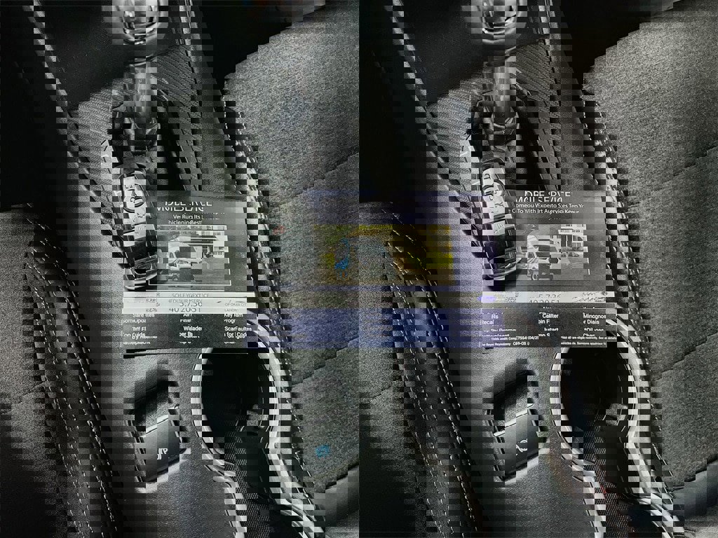 Used 2024 Ford Mustang Coupe image 11