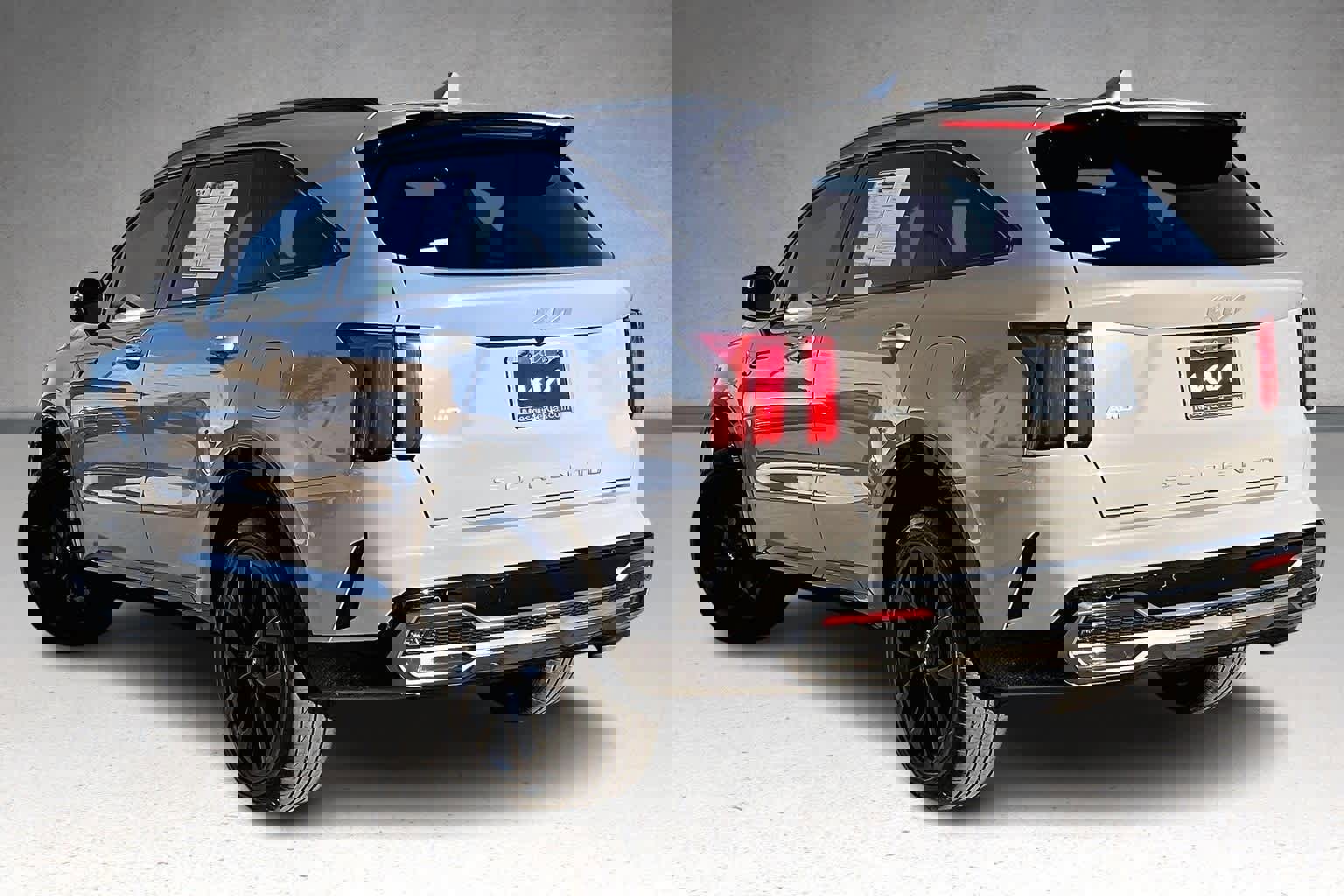 Used 2022 Kia Sorento SX image 4