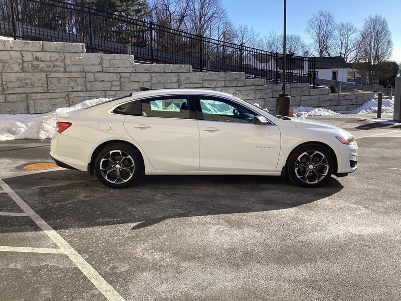 Used 2019 Chevrolet Malibu RS image 8