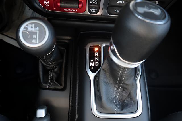 New 2026 Jeep Wrangler Unlimited Rubicon image 18