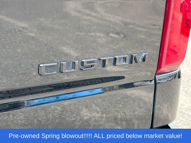 Used 2021 Chevrolet Silverado 1500 Custom w/ LPO, Dark Essentials Package AWD/4WD image 15