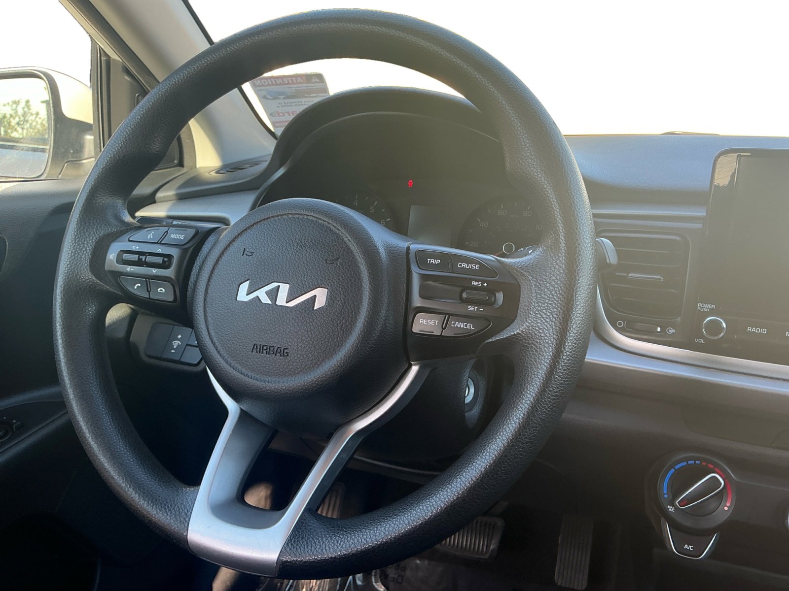 Used 2023 Kia Rio S image 12