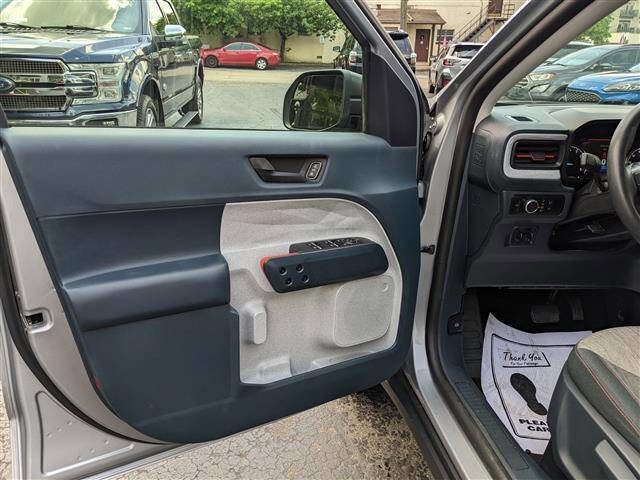 Used 2022 Ford Maverick XLT w/ Equipment Group 300A Standard image 9