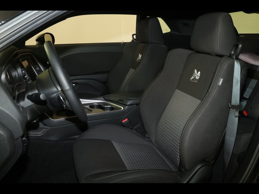 Used 2022 Dodge Challenger R/T Scat Pack w/ Scat Pack Stripe image 24