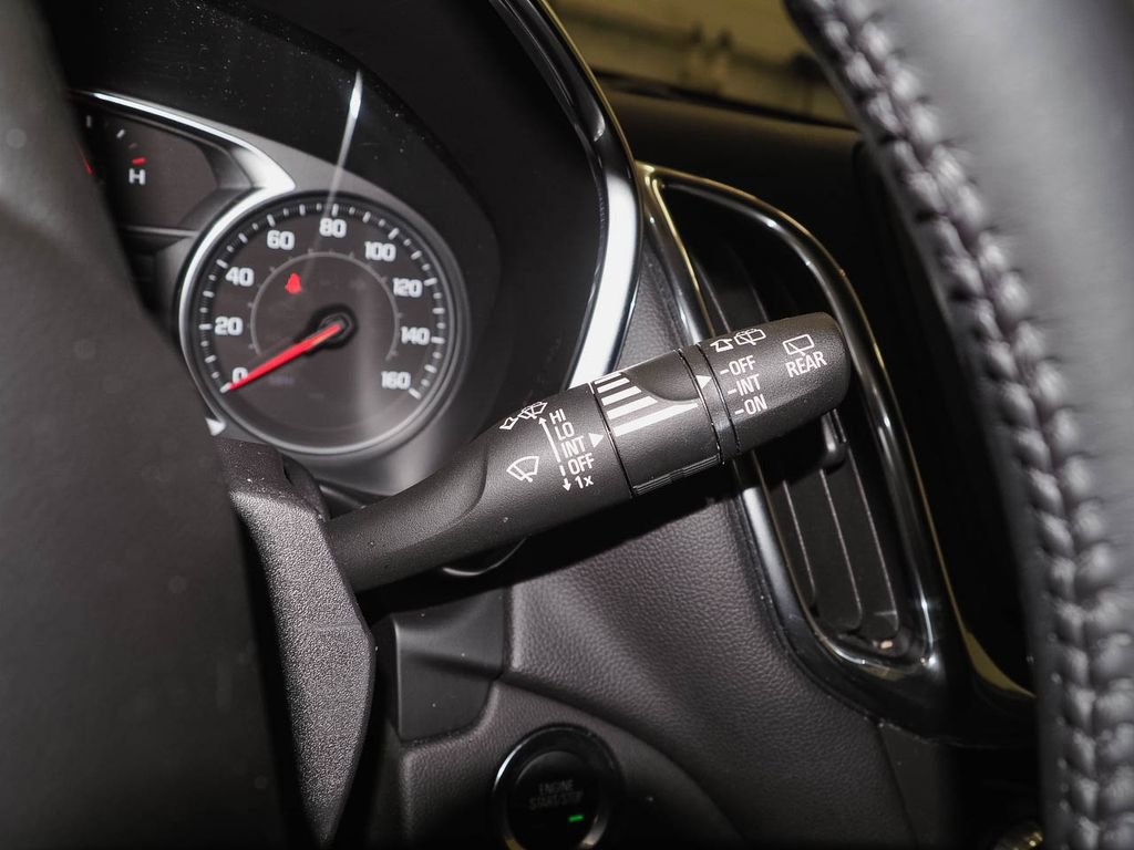 Used 2020 Chevrolet Equinox LT image 35