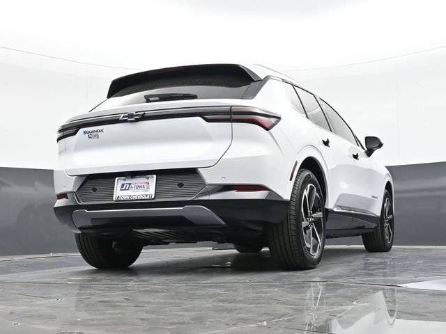 New 2025 Chevrolet Equinox EV LT image 45