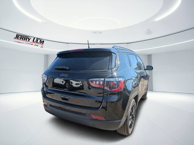 New 2026 Jeep Compass Latitude AWD/4WD image 3