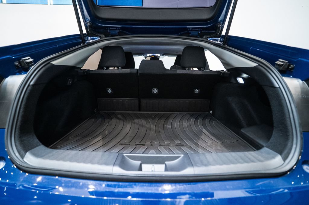 Certified 2024 Toyota Prius Prime SE image 30