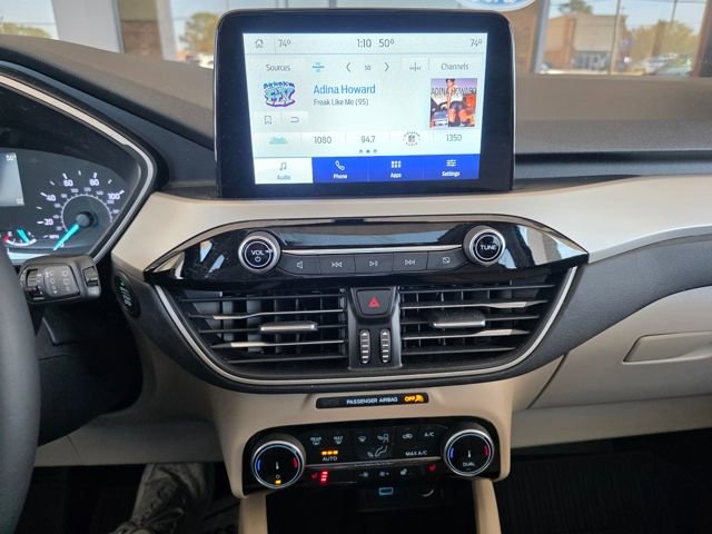 Certified 2022 Ford Escape SEL image 21