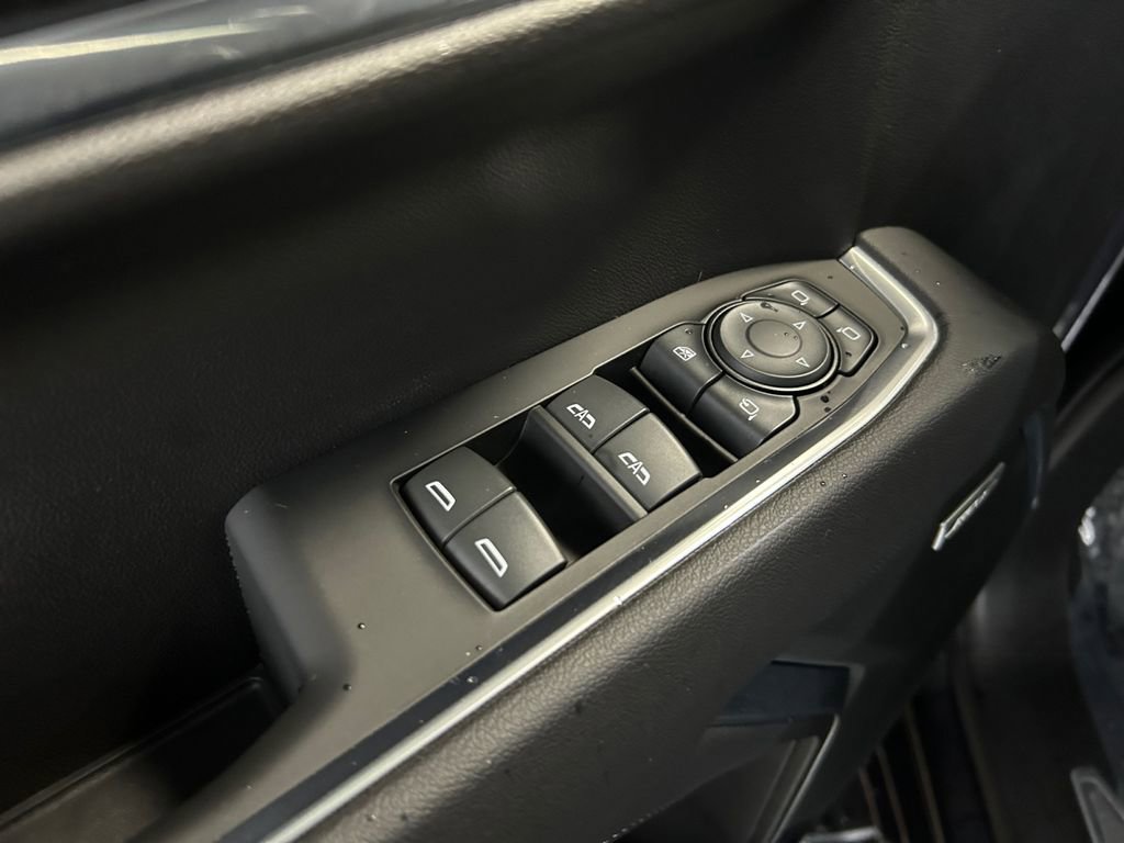 Used 2023 Chevrolet Silverado 1500 LTZ image 23