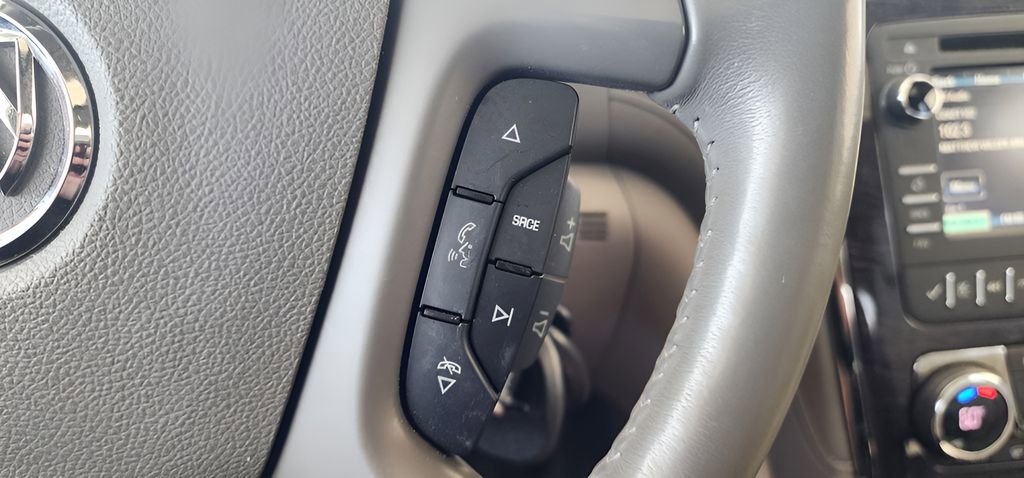 Used 2016 Buick Enclave Leather image 31