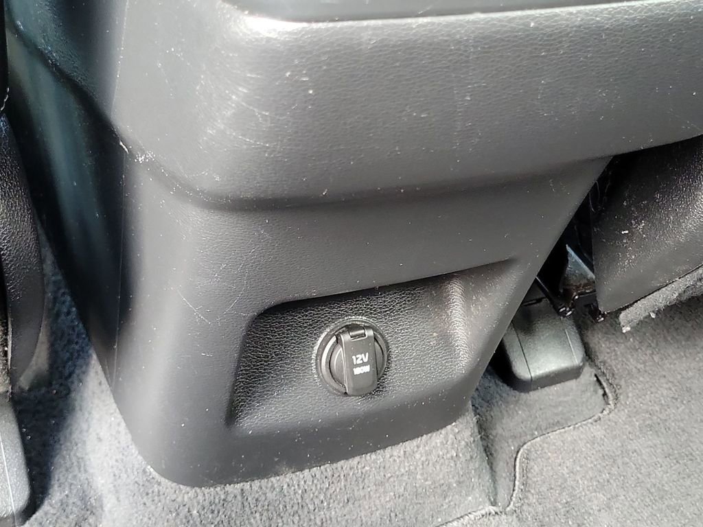 Used 2023 Kia Telluride S image 21