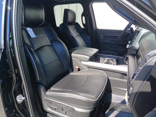 New 2026 RAM 4500 4x4 Crew Cab DRW w/ Laramie Trim Package image 26