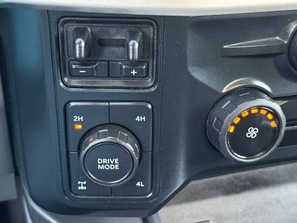 Used 2023 Ford F250 XLT w/ 360-Degree Camera Package AWD/4WD image 22