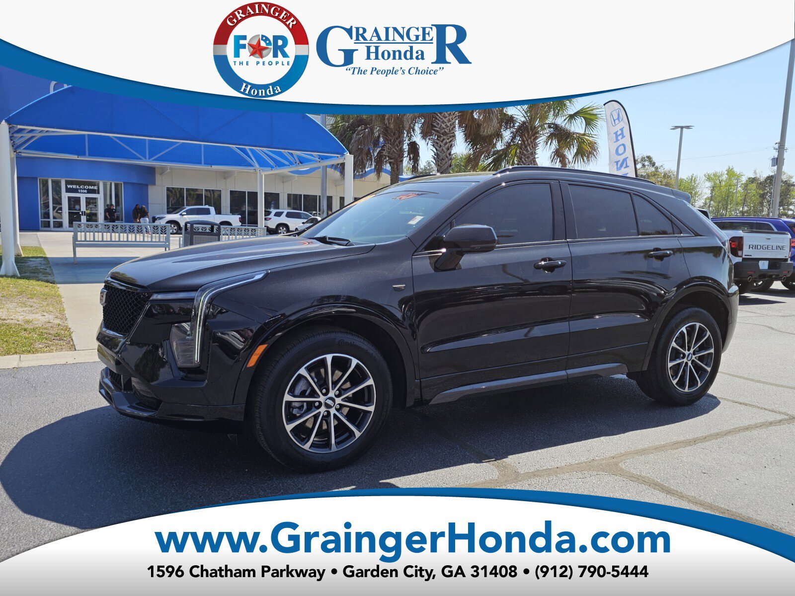 Used 2024 Cadillac XT4 Sport image 1