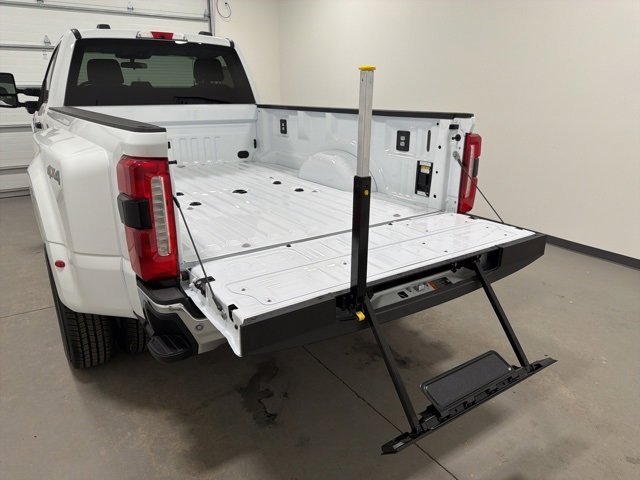 New 2026 Ford F350 XLT w/ 360-Degree Camera Package image 36