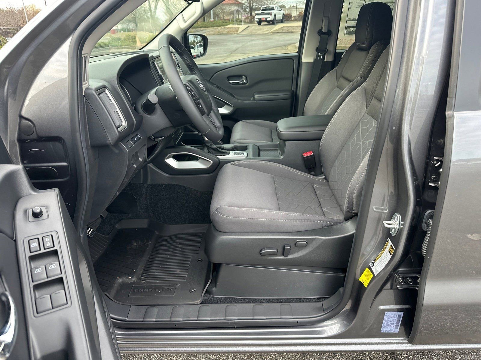 New 2026 Nissan Frontier SV w/ All-Weather Content Package AWD/4WD image 9