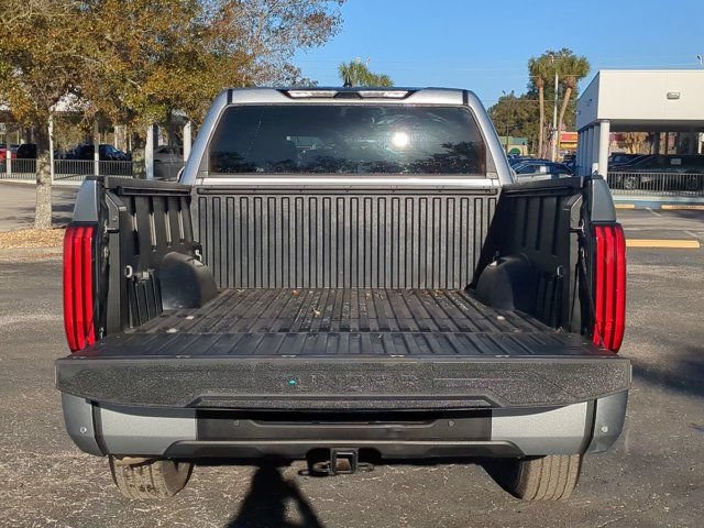 Used 2025 Toyota Tundra SR5 w/ SR5 Convenience Package AWD/4WD image 12