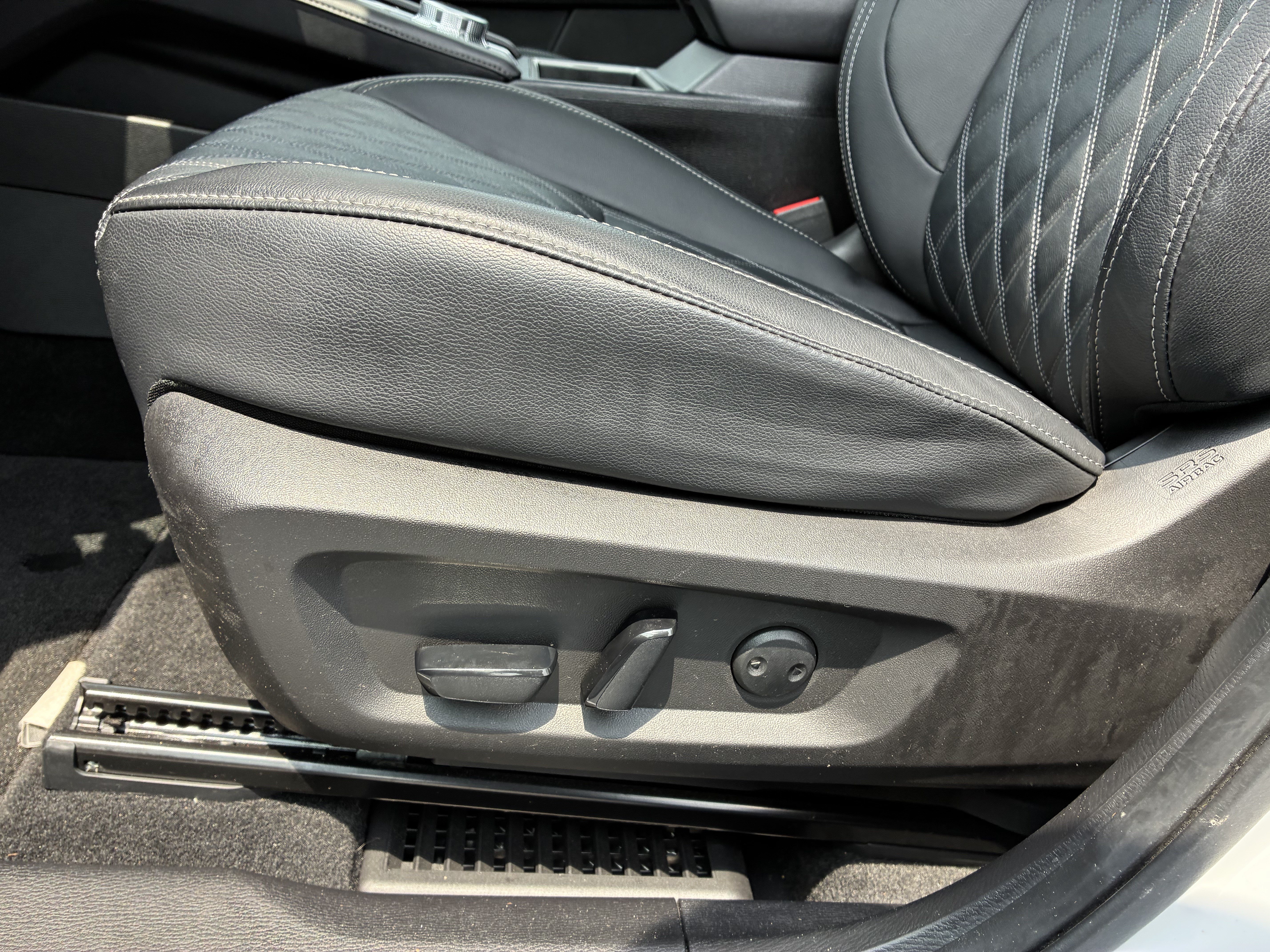 Used 2024 Mitsubishi Outlander SEL FWD image 26