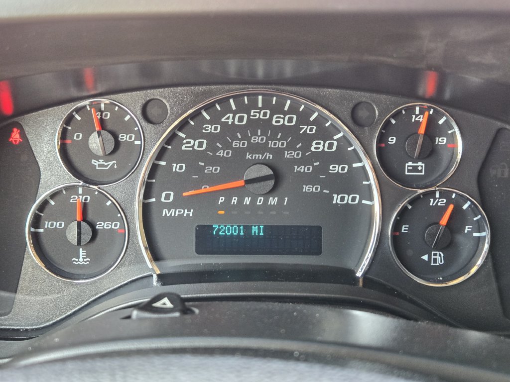 Used 2020 Chevrolet Express 2500 Extended w/ Driver Convenience Package RWD image 15