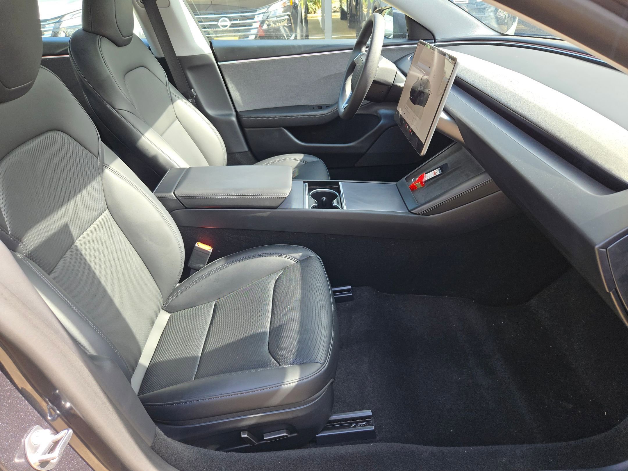 Used 2025 Tesla Model 3 Long Range image 27