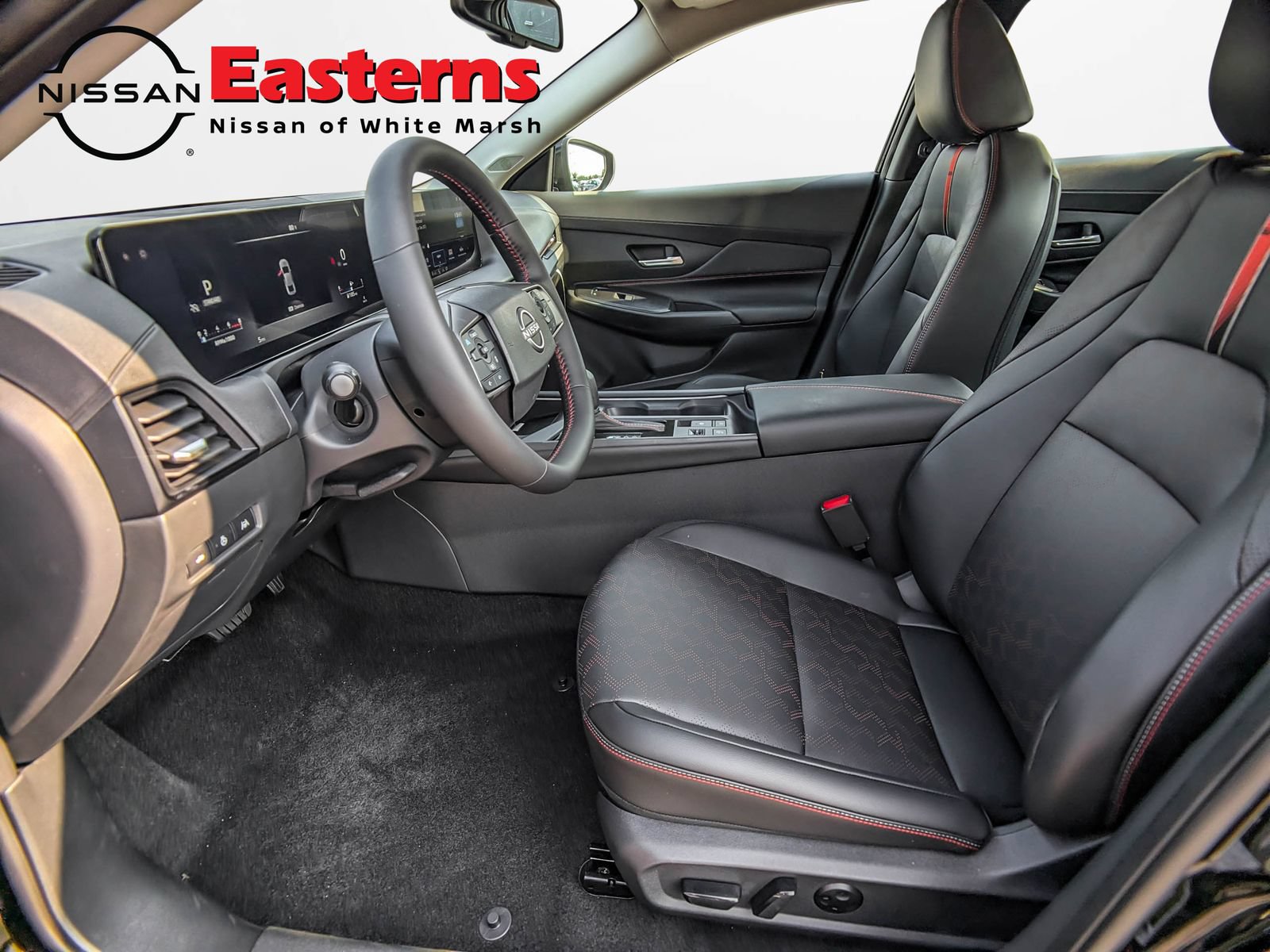 New 2026 Nissan Sentra SR w/ SR Premium Package FWD image 15