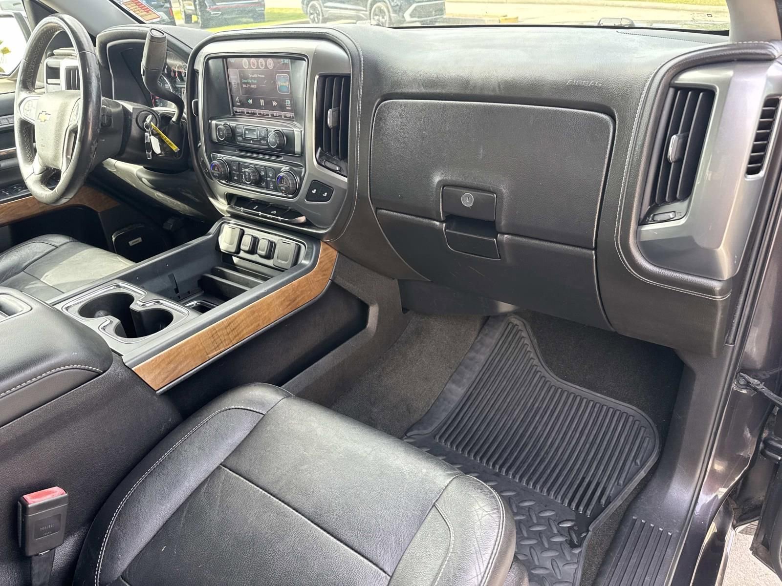 Used 2015 Chevrolet Silverado 1500 LTZ image 10