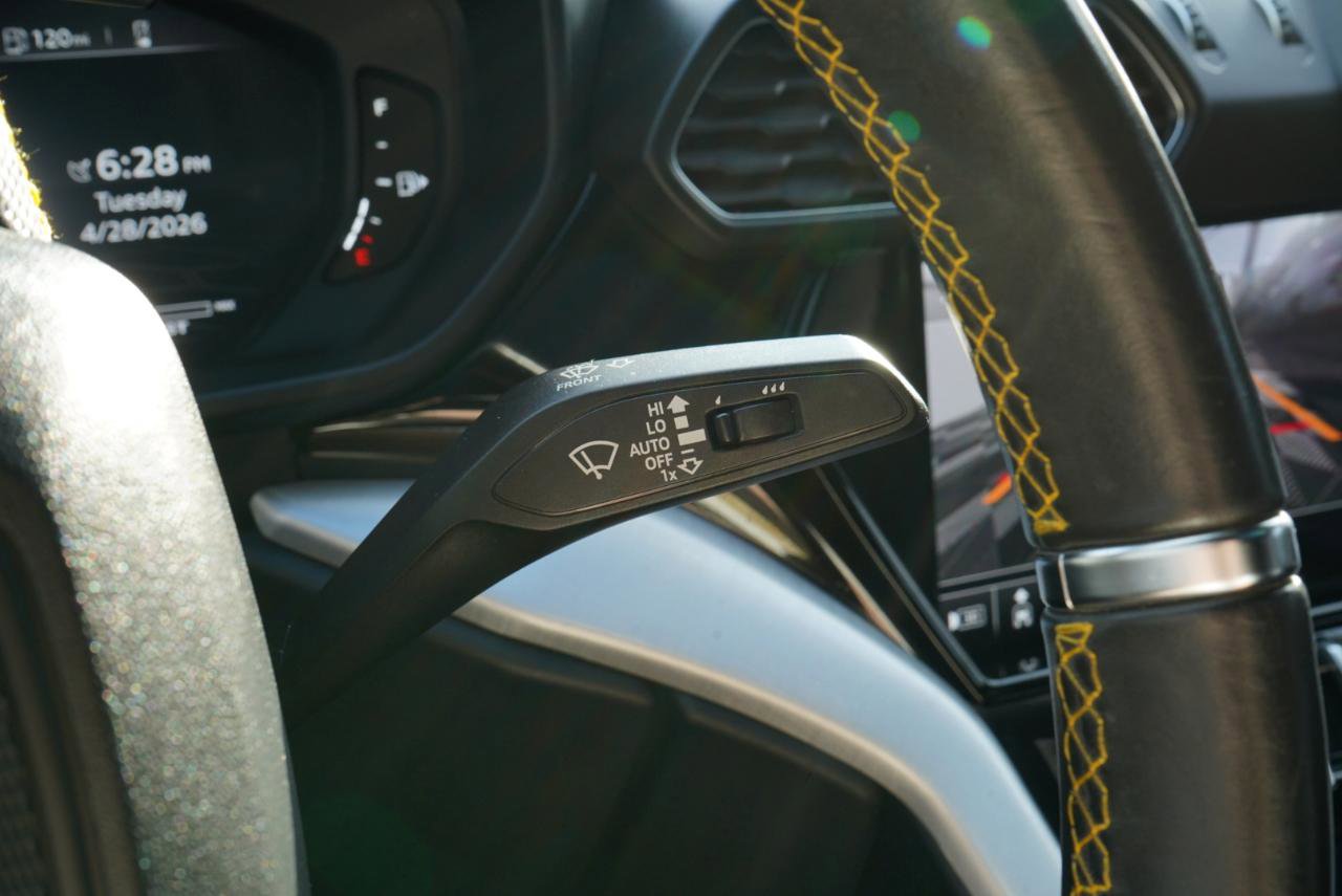 Used 2020 Lamborghini Urus AWD/4WD image 30
