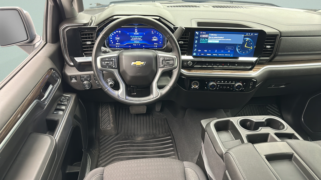 Used 2024 Chevrolet Silverado 1500 LT AWD/4WD image 13