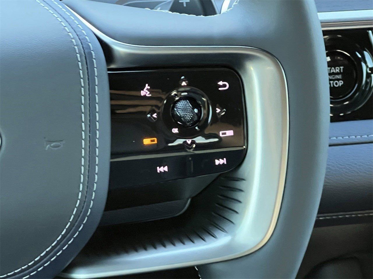 New 2026 INFINITI QX80 4WD w/ Sport Exterior Package image 13