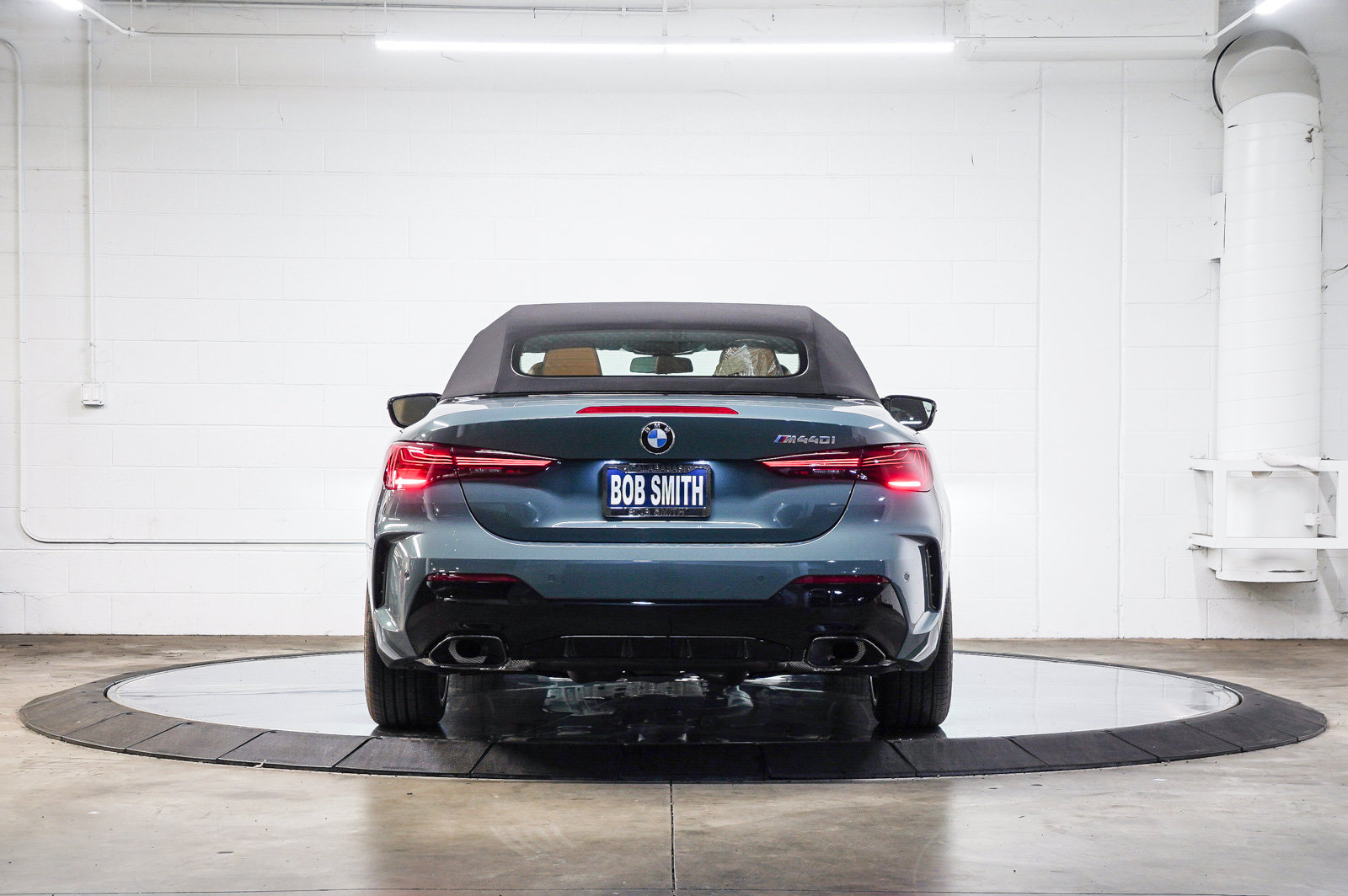 New 2027 BMW M440i Convertible RWD image 6