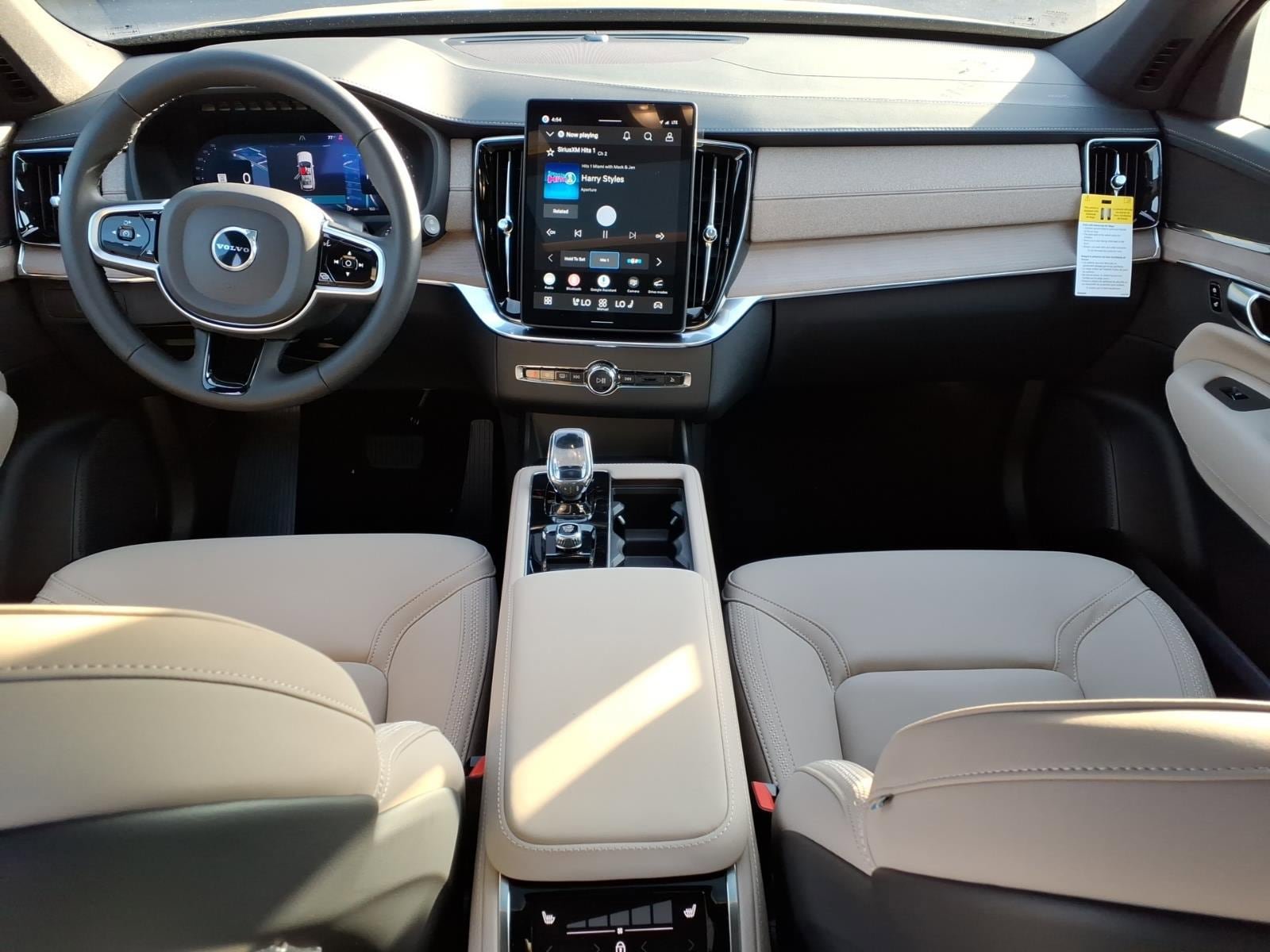 New 2026 Volvo XC90 B6 Core AWD/4WD image 11