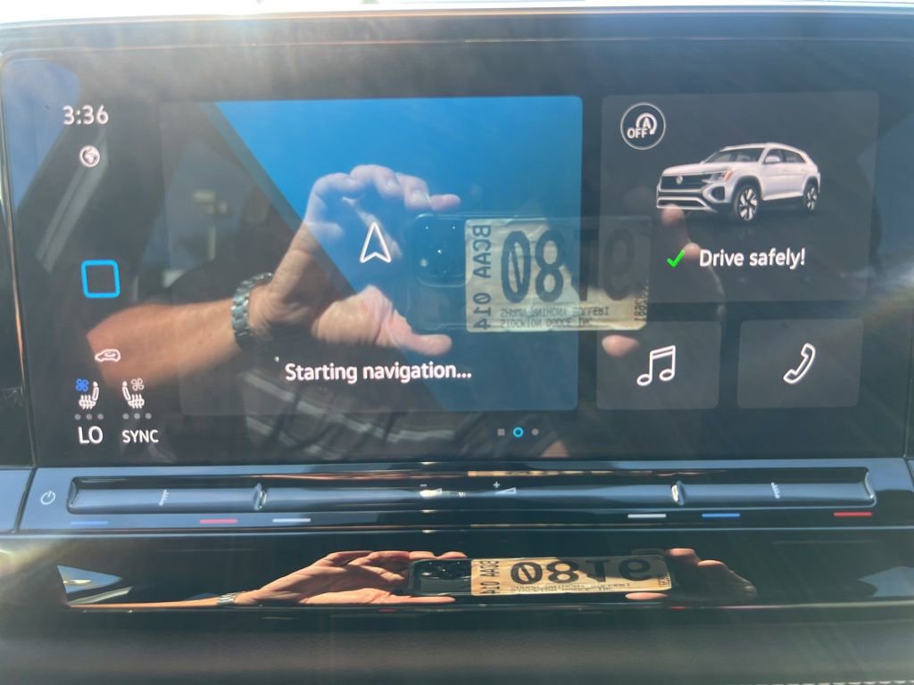 Used 2025 Volkswagen Atlas Cross Sport SE image 52
