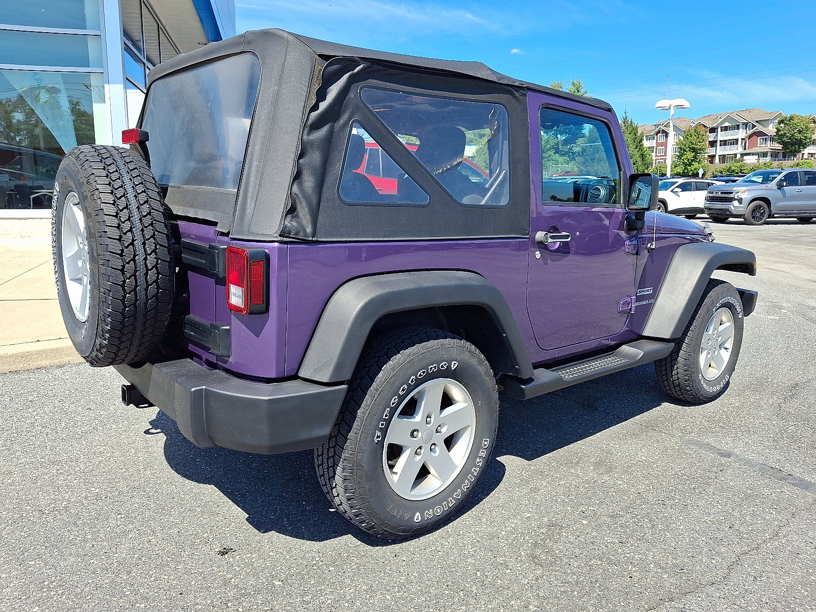 Used 2017 Jeep Wrangler Sport w/ Quick Order Package 24S AWD/4WD image 7