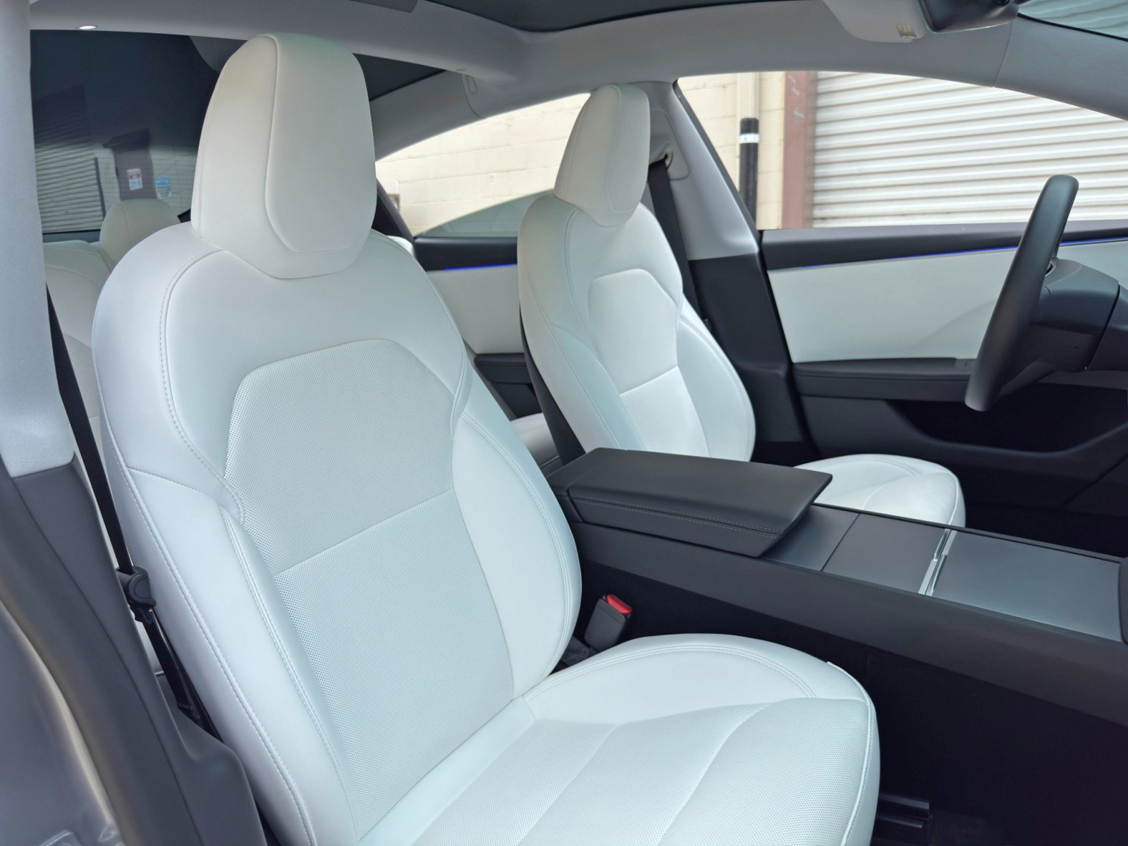 Used 2025 Tesla Model 3 RWD image 40