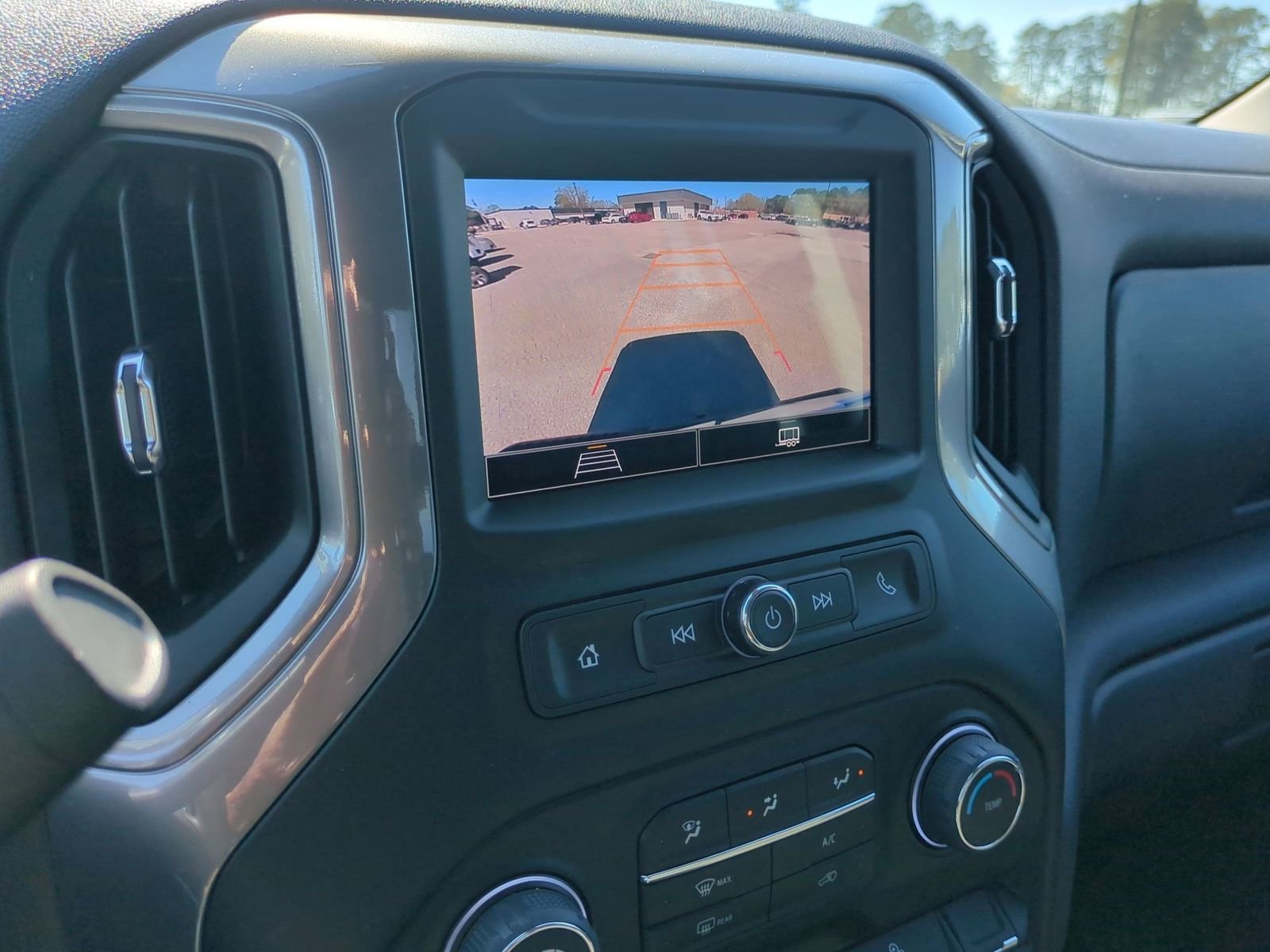 Certified 2026 Chevrolet Silverado 1500 Custom Trail Boss w/ LPO, Dark Essentials Package image 14