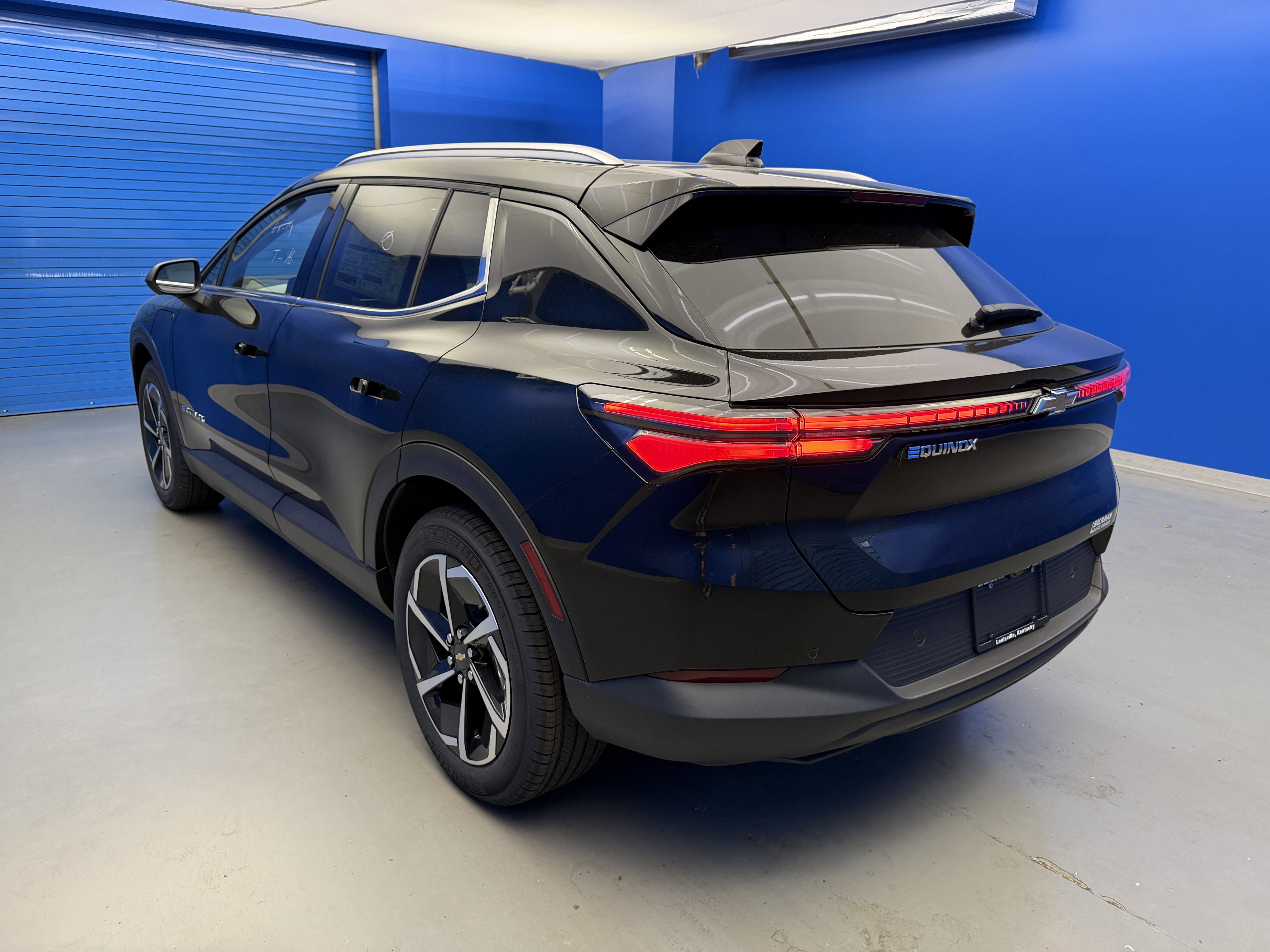 New 2026 Chevrolet Equinox EV LT FWD image 5