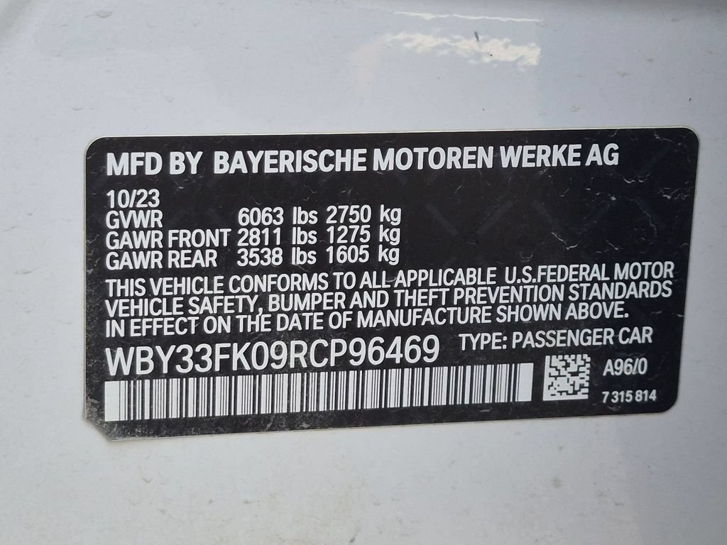 Used 2024 BMW i5 eDrive40i w/ M Sport Package RWD image 31