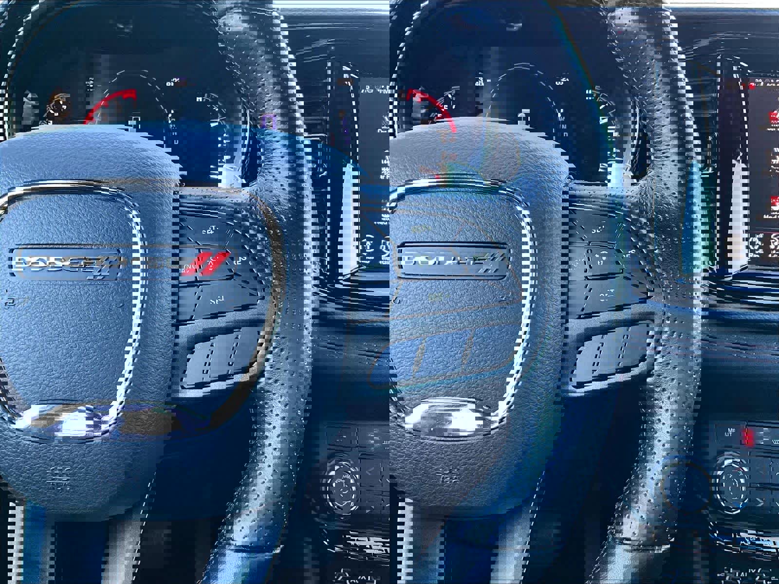 Used 2023 Dodge Durango GT image 24