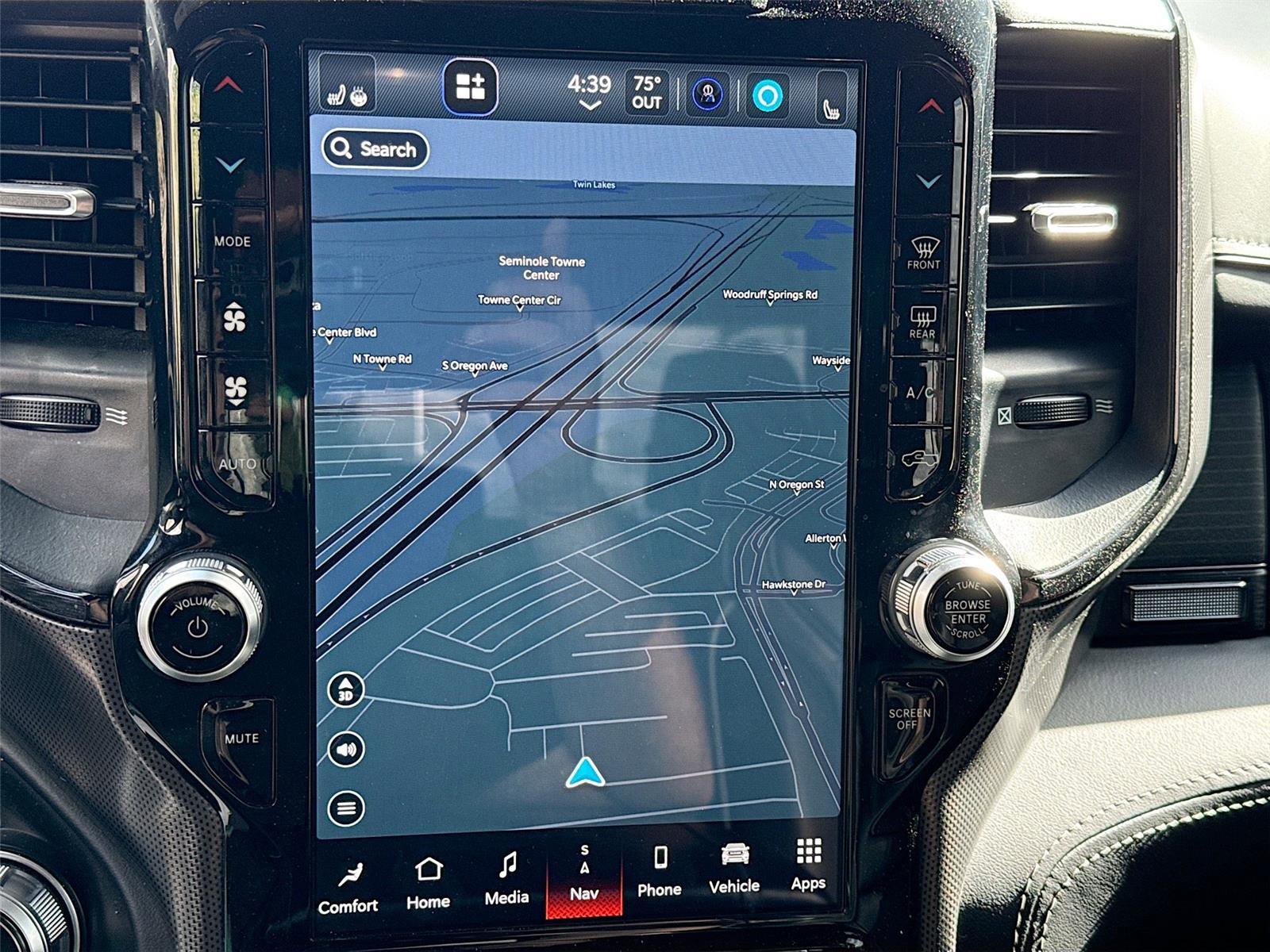 Used 2022 RAM 1500 Limited image 13