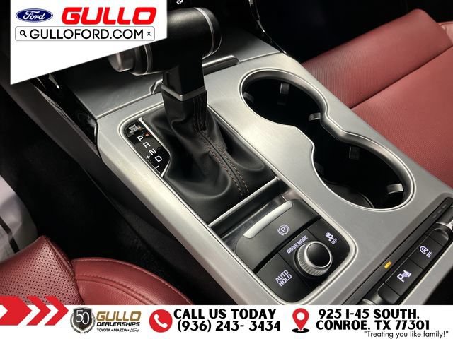 Used 2020 Kia Stinger GT1 RWD image 28