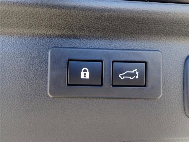 Used 2023 Subaru Forester Premium image 8