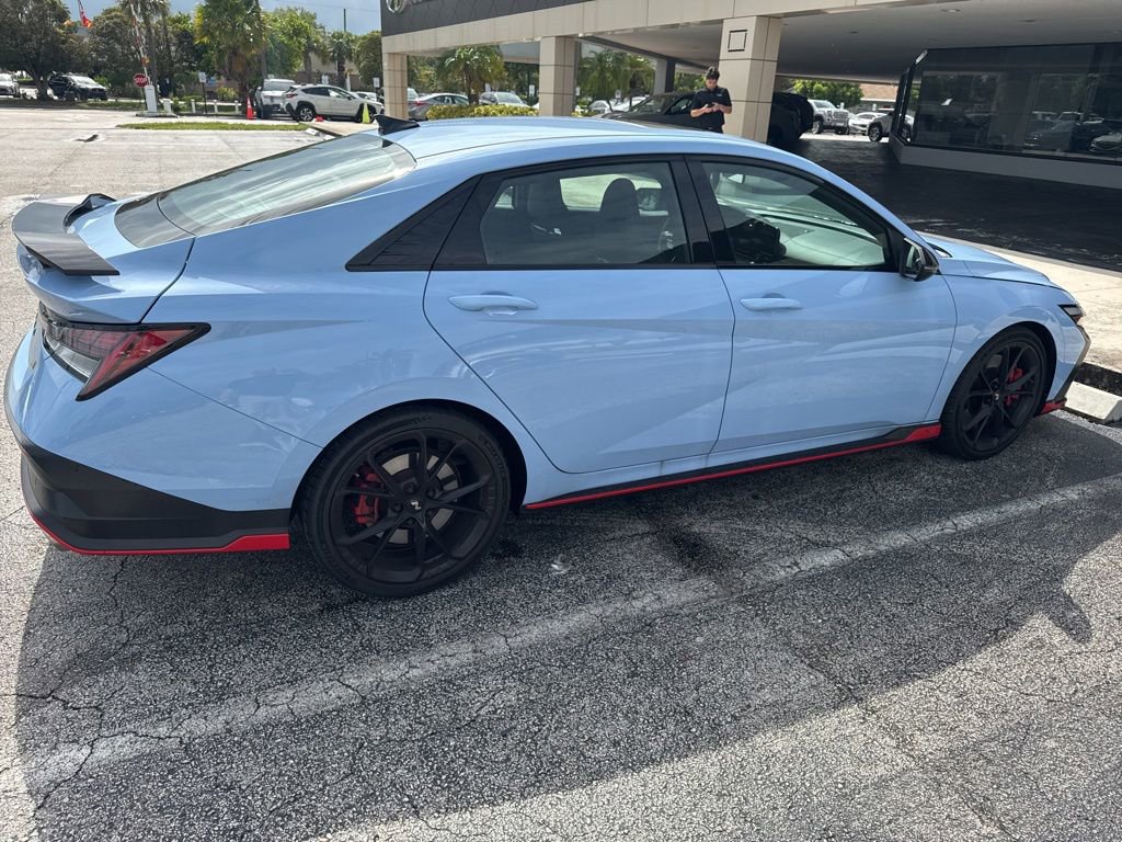 Used 2025 Hyundai Elantra N FWD image 17