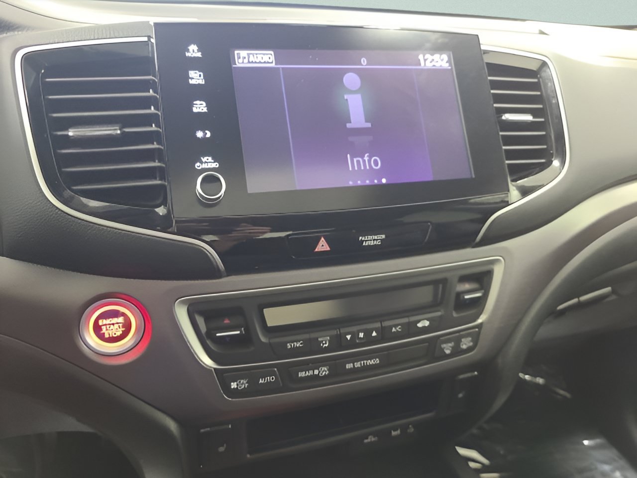 Certified 2023 Honda Ridgeline RTL image 30