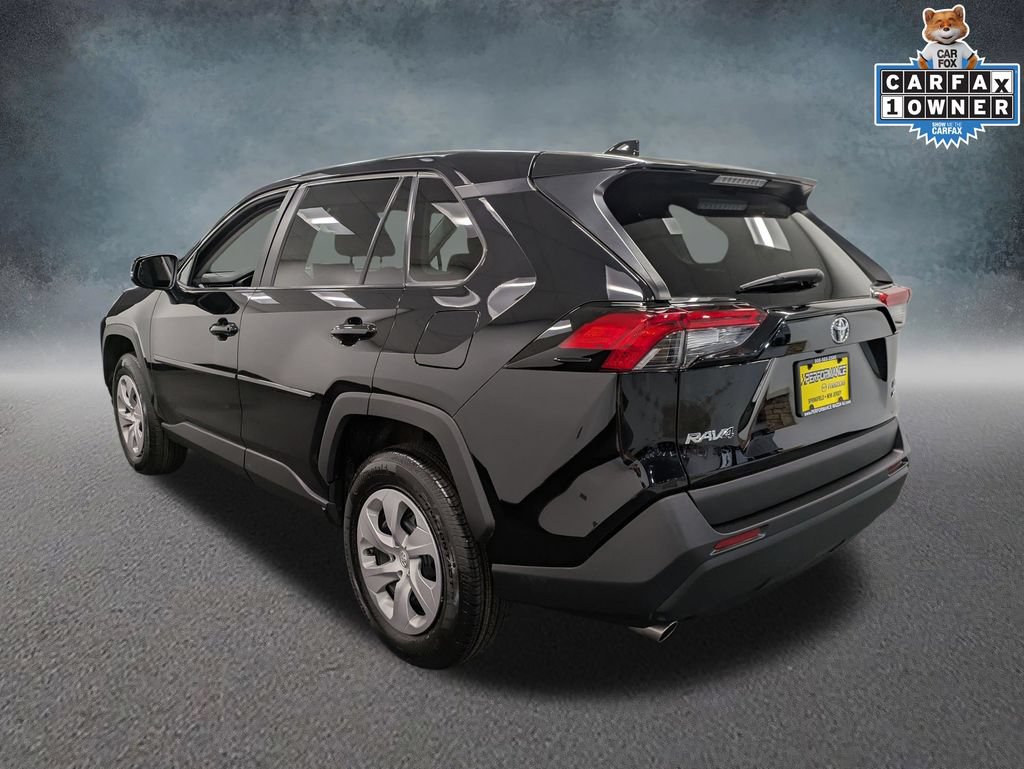 Used 2023 Toyota RAV4 LE AWD/4WD image 6