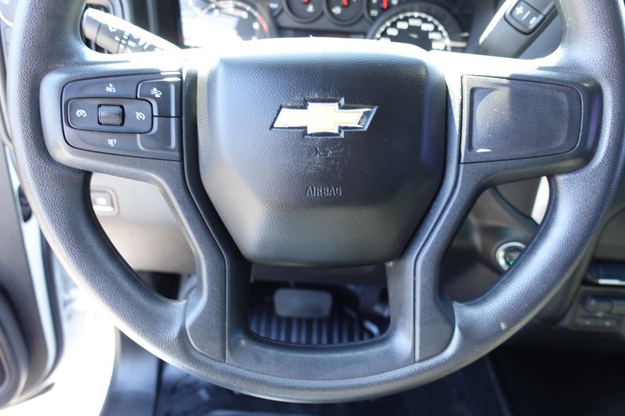 Used 2025 Chevrolet Silverado 2500 W/T AWD/4WD image 49