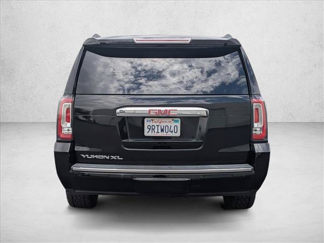 Used 2017 GMC Yukon XL Denali w/ Open Road Package AWD/4WD image 7