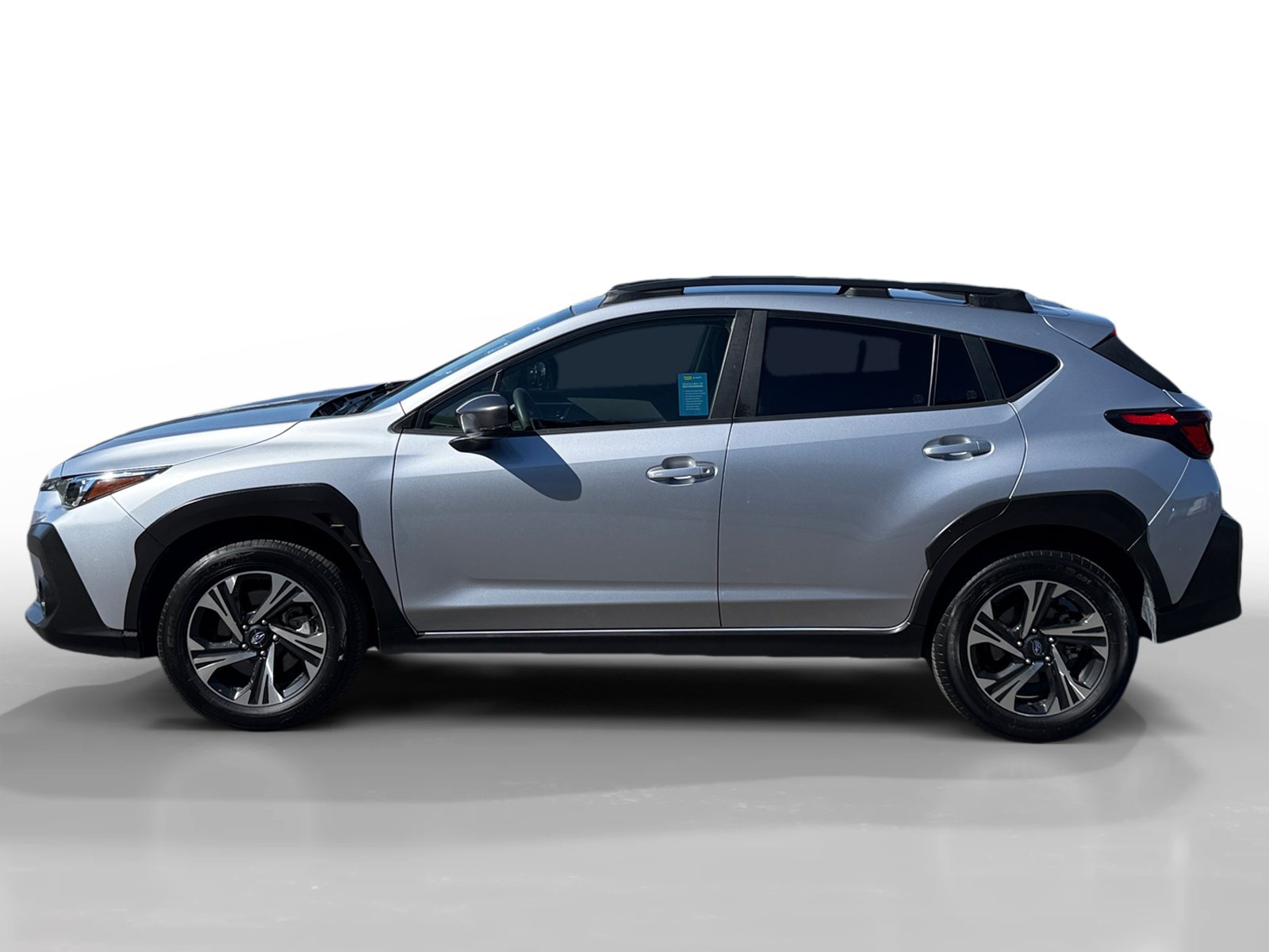 Used 2024 Subaru Crosstrek 2.0i Premium w/ Crosstrek Mirror Package AWD/4WD image 2