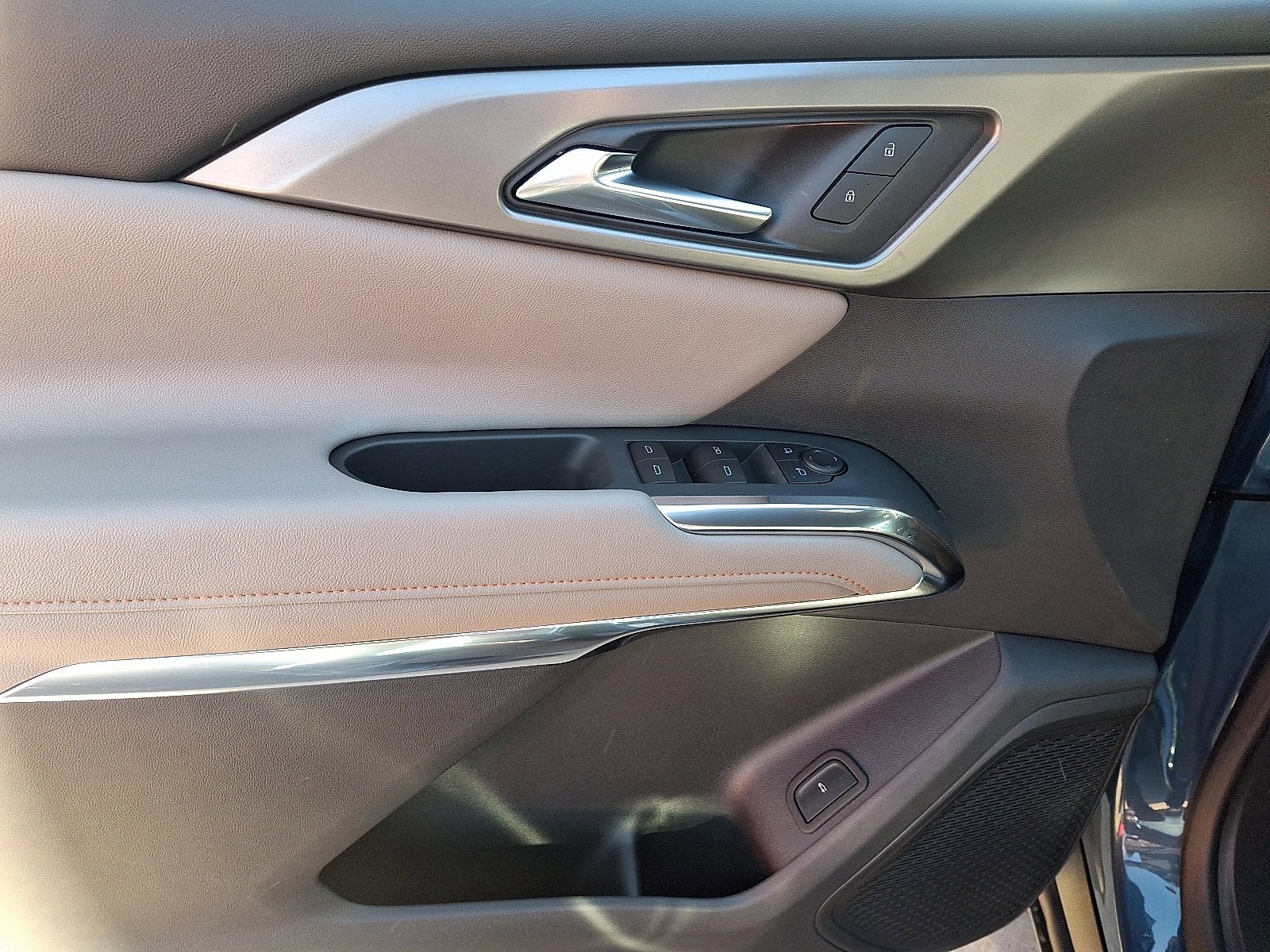 New 2026 Chevrolet Traverse LT image 13