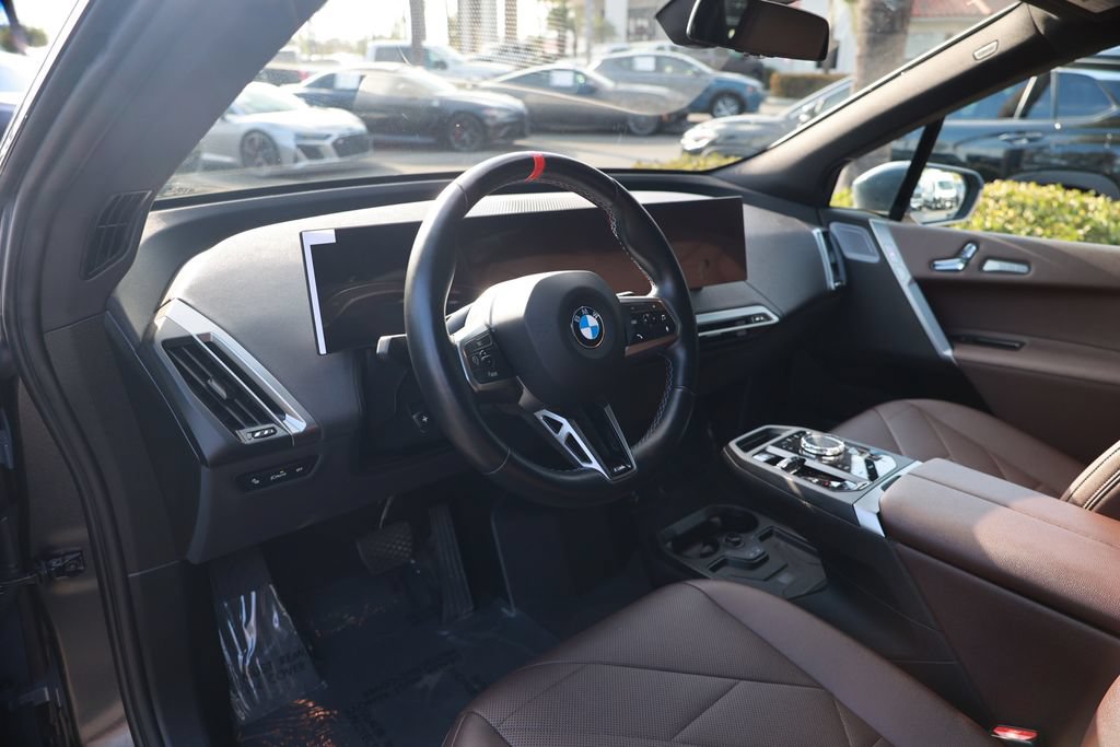 Used 2025 BMW iX M60 AWD/4WD image 17